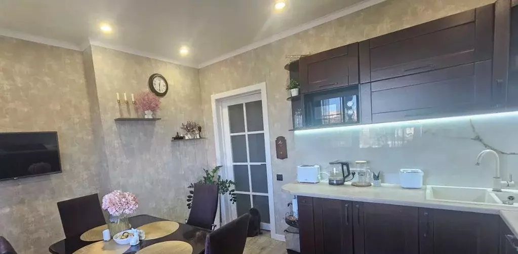 Продаётся 2-к квартира, 73.6 м - Фото 0