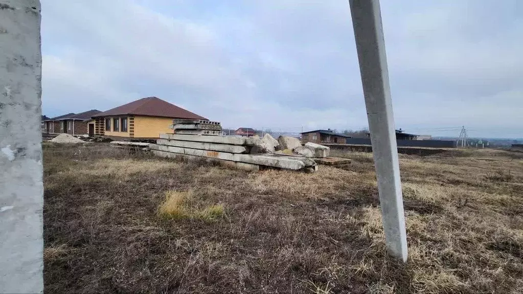 Участок в Белгородская область, Белгородский район, Разумное рп ул. ... - Фото 1