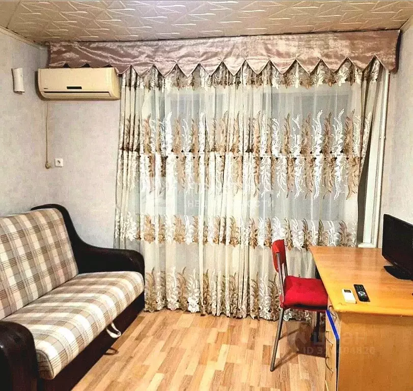 Студия Липецкая область, Липецк Звездная ул., 14/1 (18.0 м) - Фото 1