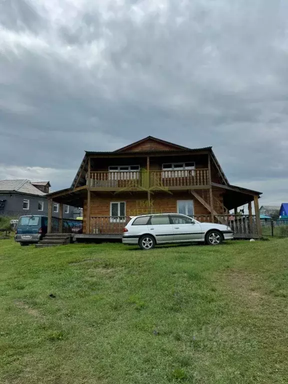 Дом в Бурятия, Тункинский район А-333, 96-й км (111 м) - Фото 1