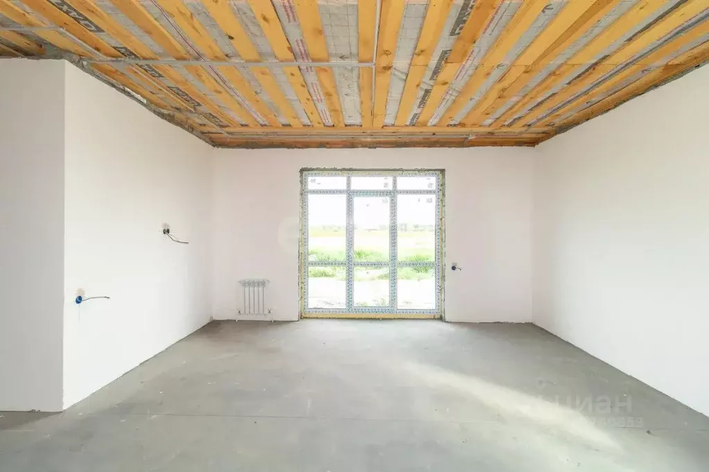 Дом в Тюменская область, Тюмень проезд Алуштинский (110 м) - Фото 1