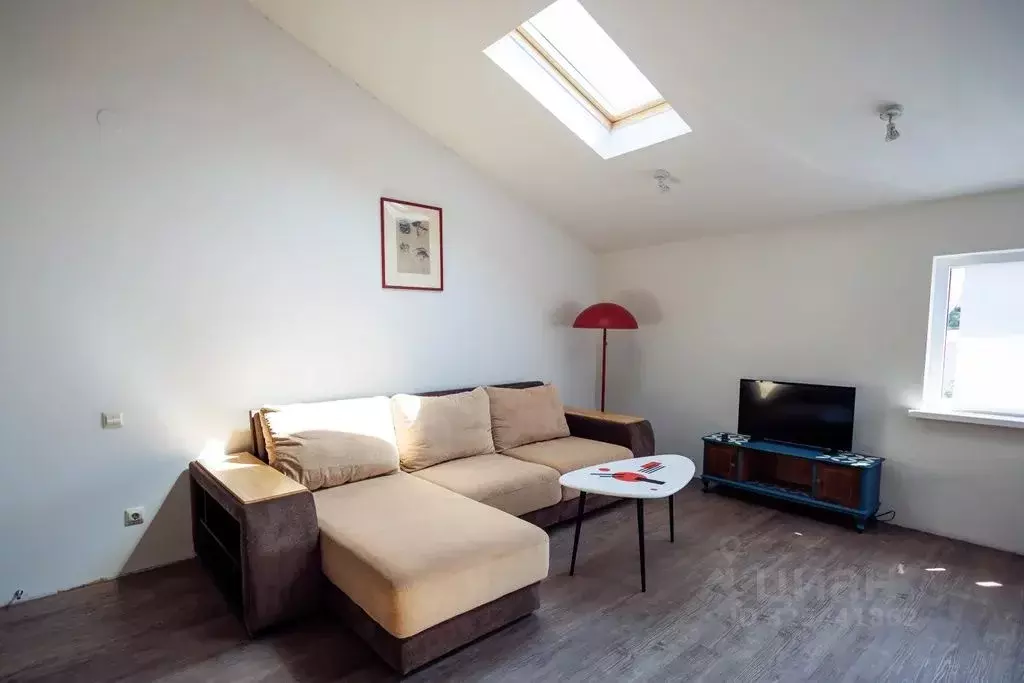 1-к кв. Краснодарский край, Геленджик Пионерская ул., 32 (50.0 м) - Фото 1