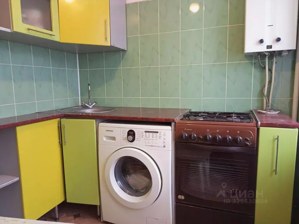 4-к кв. Орловская область, Мценск Ефремовская ул., 1 (60.6 м) - Фото 1