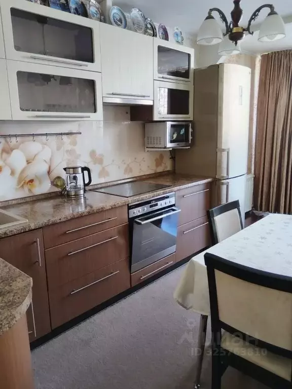 1-к кв. Свердловская область, Екатеринбург ул. Краснолесья, 16к2 (38.5 ... - Фото 1