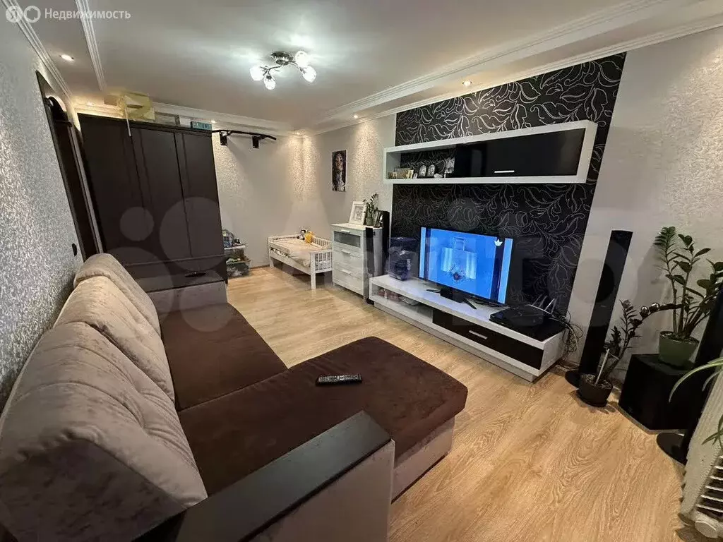 1-комнатная квартира: Тольятти, улица Лизы Чайкиной, 56 (33.5 м) - Фото 1