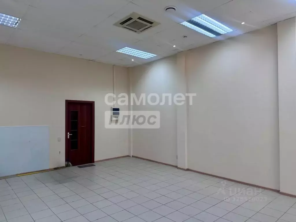 Офис в Челябинская область, Челябинск ул. Труда, 82А (46 м) - Фото 2