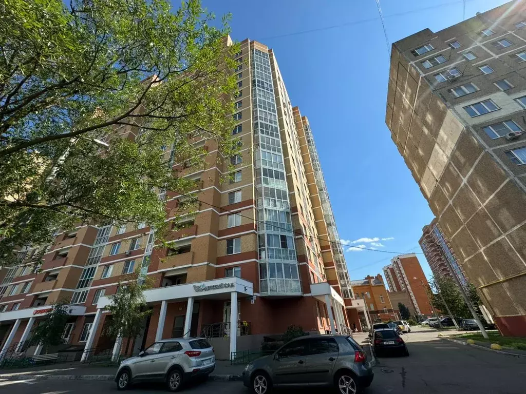 Продаётся 1-к квартира, 50.5 м - Фото 0