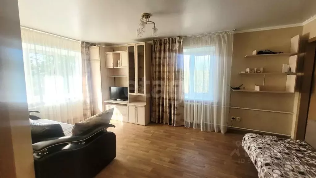1-к кв. Брянская область, Брянск ул. Молодой Гвардии, 31А (31.9 м) - Фото 0
