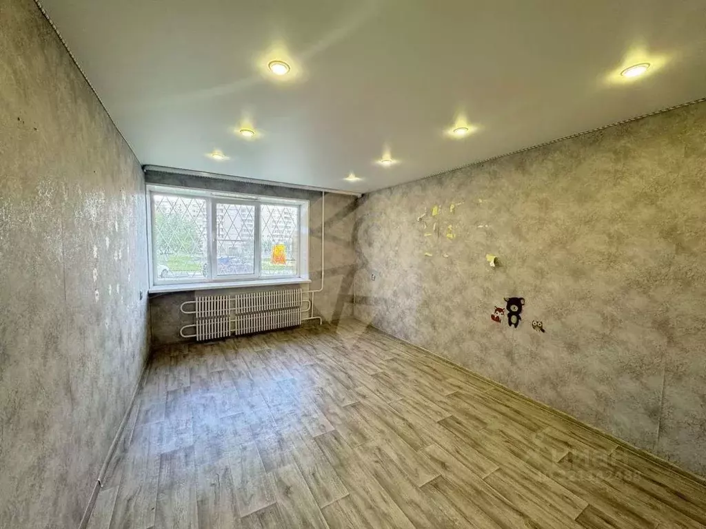 2-к кв. Белгородская область, Старый Оскол Макаренко мкр, 3 (46.4 м) - Фото 2