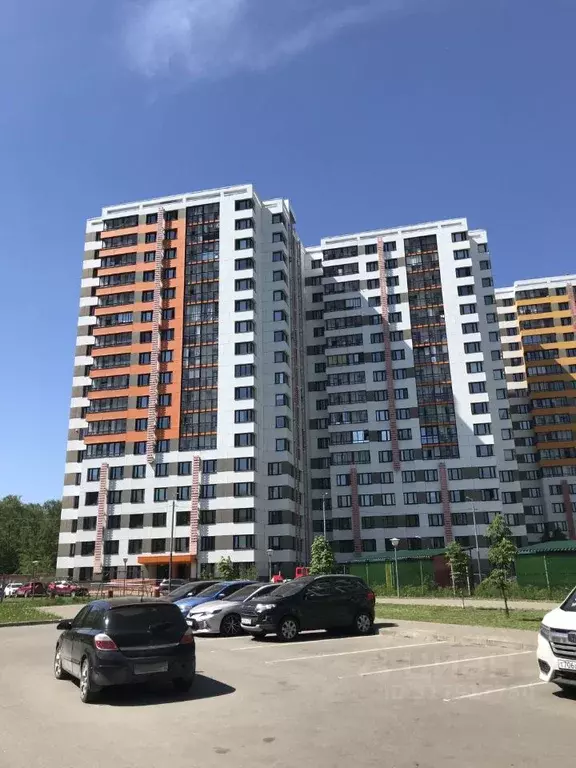 2-к кв. Московская область, Химки 9 Мая ул., 4Ак3 (71.3 м) - Фото 0