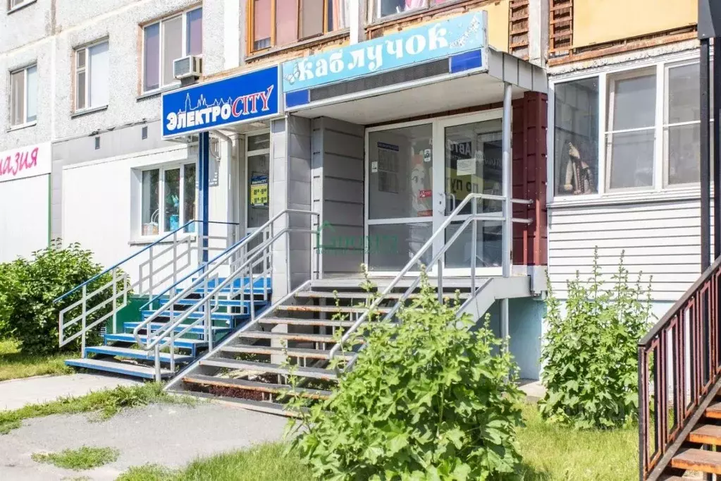 Помещение свободного назначения в Тюменская область, Тобольск 7А мкр, ... - Фото 2