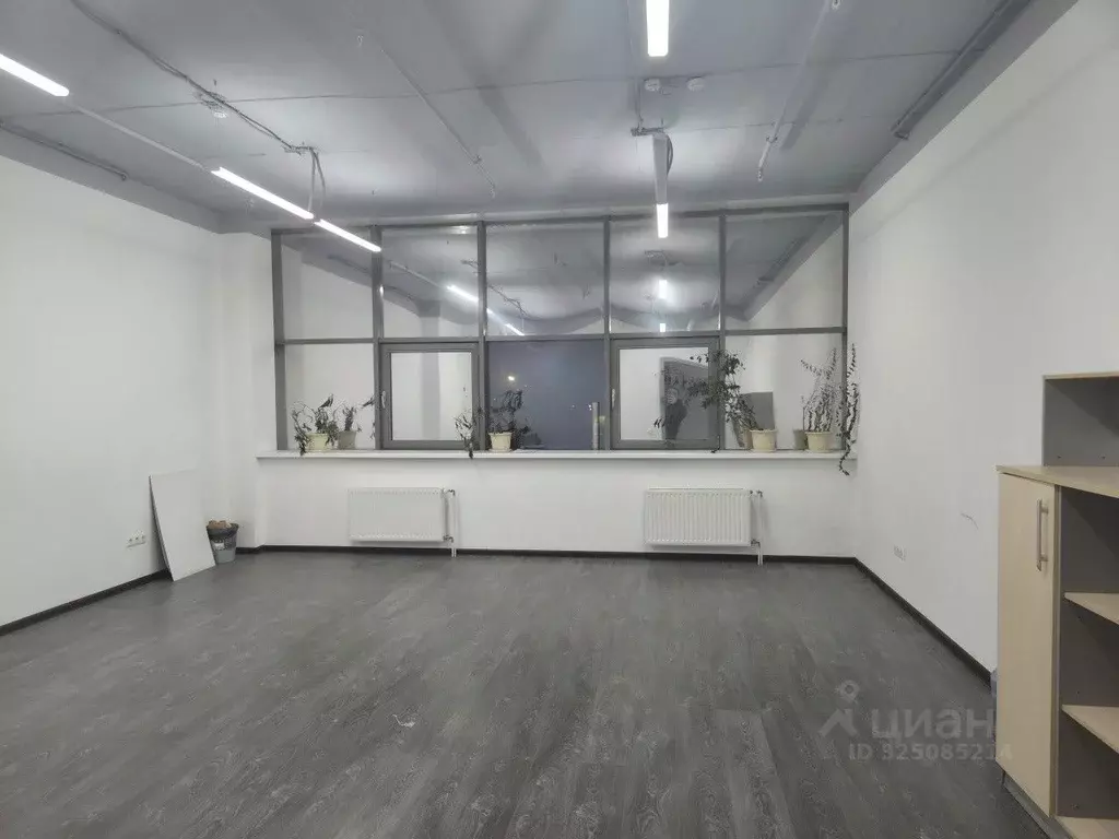 Помещение свободного назначения в Свердловская область, Екатеринбург ... - Фото 1