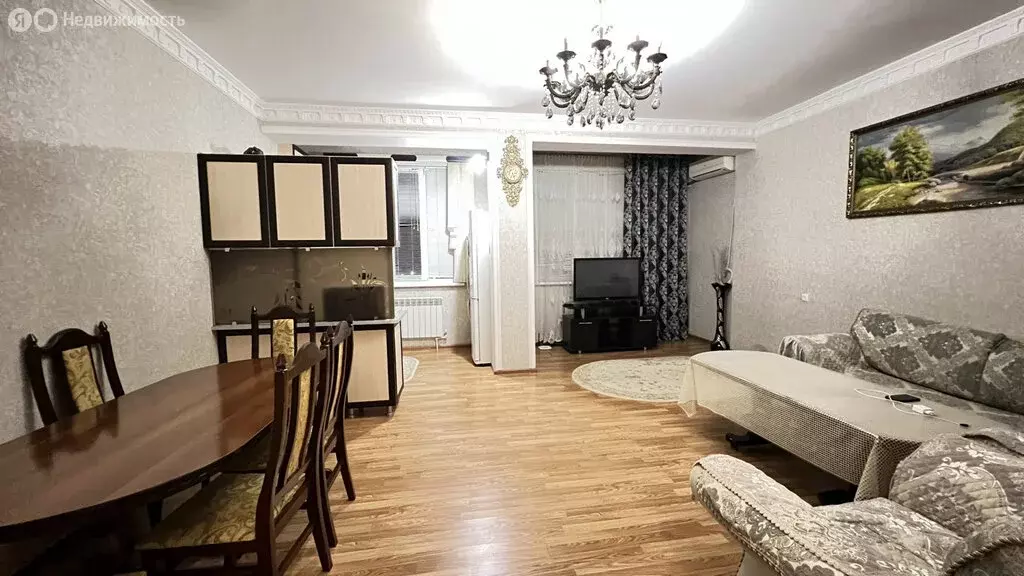 2-комнатная квартира: Дербент, улица Сурмача, 1 (58 м) - Фото 0