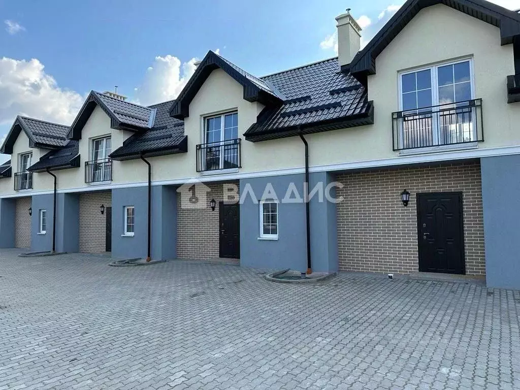 Таунхаус в Калининградская область, Гурьевск ул. Лазурная, 7 (92 м) - Фото 2