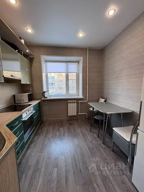 2-к кв. Ханты-Мансийский АО, Нефтеюганск 8а мкр, 6 (52.6 м) - Фото 1