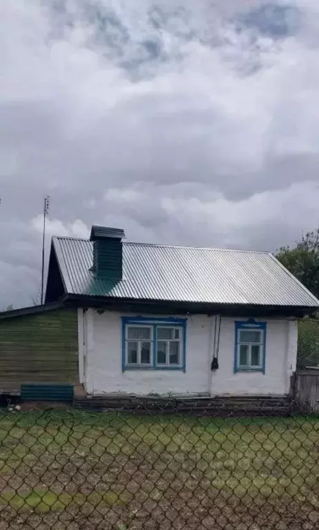 Дом в Самарская область, Похвистневский район, с. Подбельск ул. ... - Фото 1