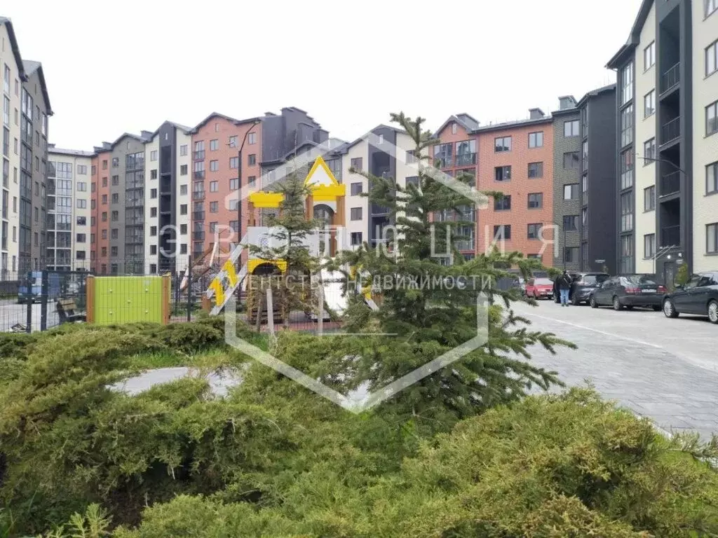 1-комнатная квартира: Пионерский, Октябрьская улица, 2к2 (36.1 м) - Фото 0