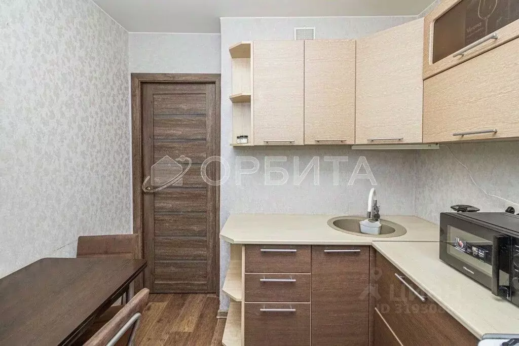 1-к кв. Тюменская область, Тюмень Севастопольская ул., 35 (31.0 м) - Фото 1