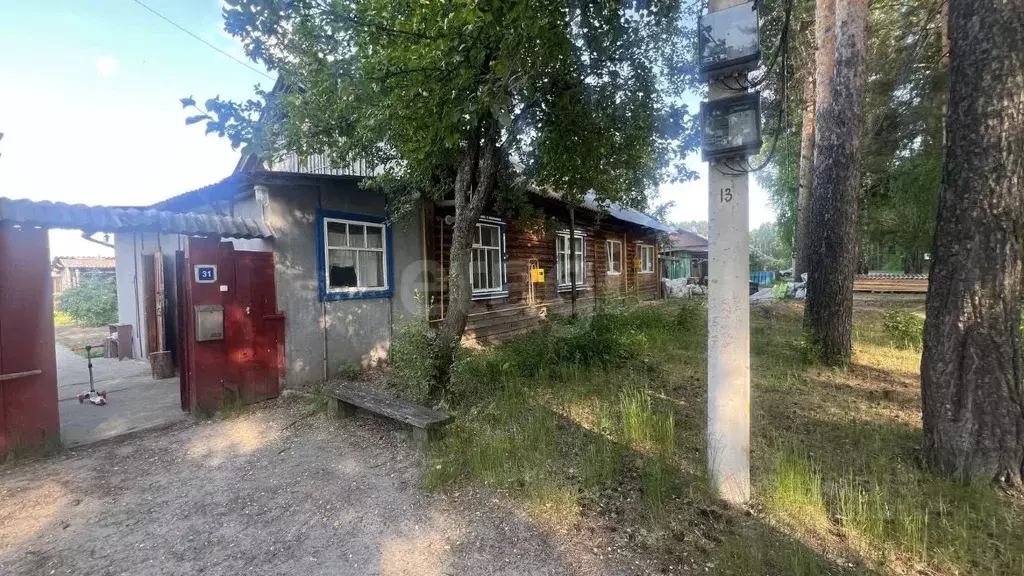 Дом в Тюменская область, с. Нижняя Тавда ул. Октябрьская (40 м) - Фото 0