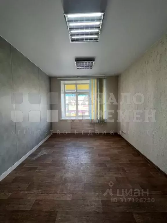 Офис в Новосибирская область, Новосибирск ул. Немировича-Данченко, 165 ... - Фото 1