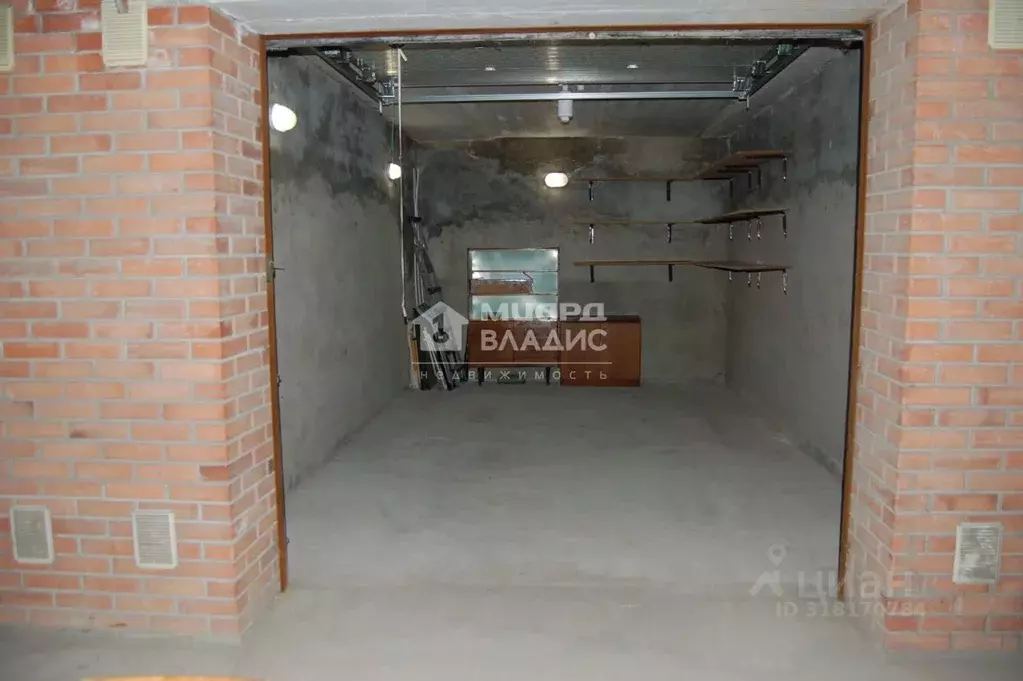 Гараж в Омская область, Омск просп. Карла Маркса, 77/2 (26 м) - Фото 0