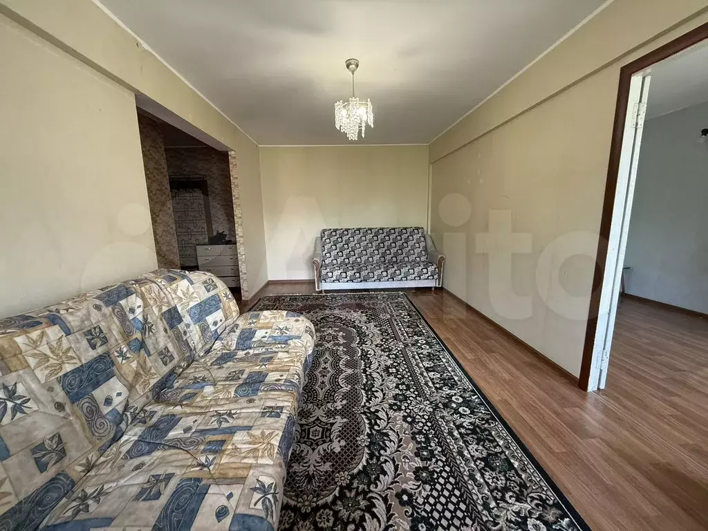 2-к. квартира, 42 м, 5/5 эт. - Фото 1