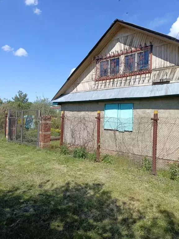 Дом в Орловская область, Орловский муниципальный округ, с. Спасское ... - Фото 1