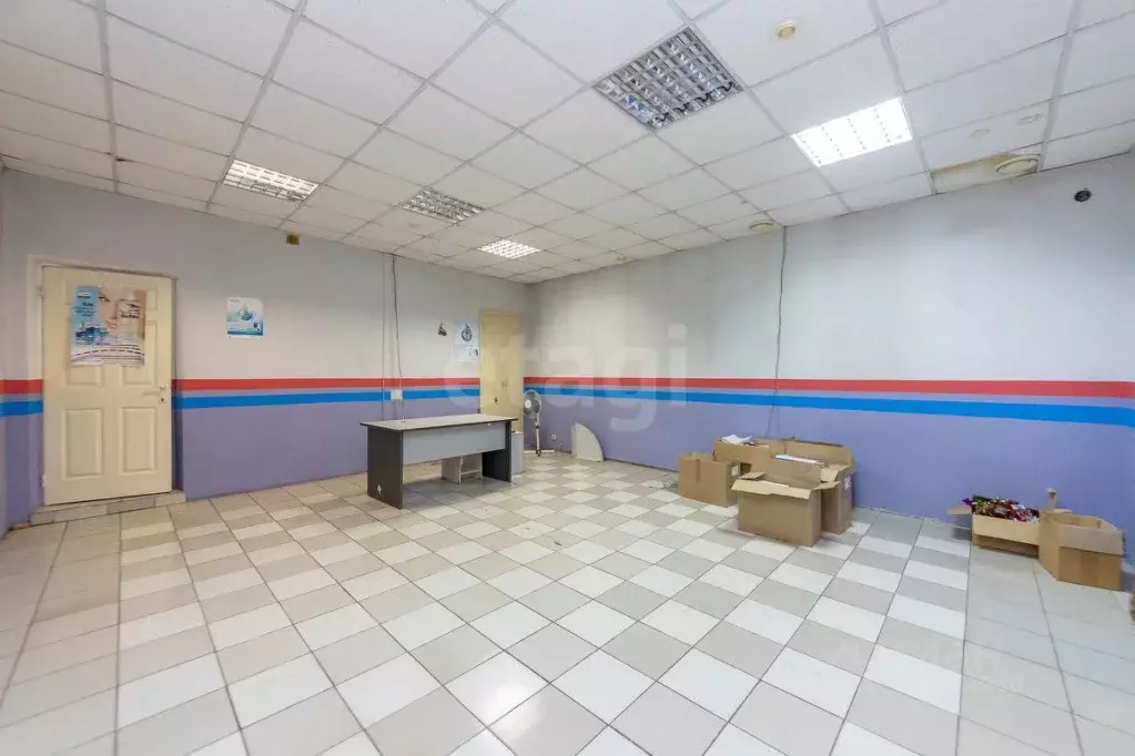 Помещение свободного назначения в Хабаровский край, Хабаровск ... - Фото 1