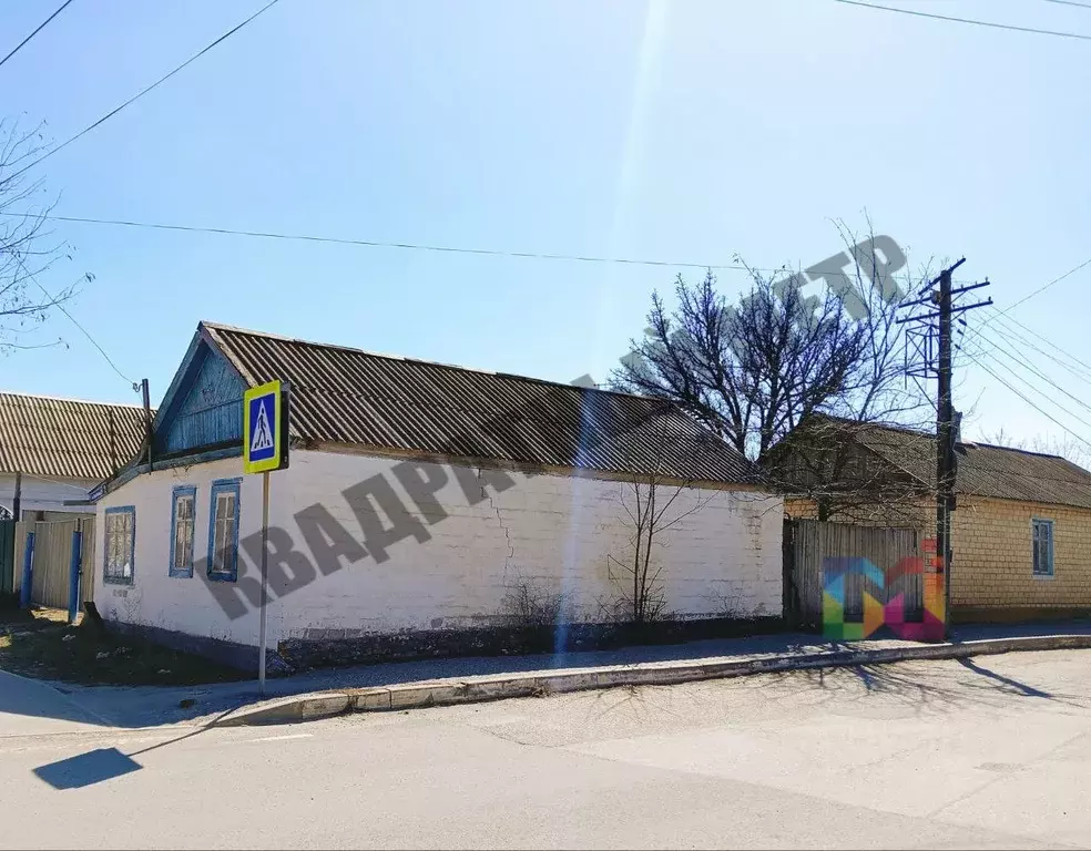 Дом в Калмыкия, Элиста ул. Бимбаева, 4 (60 м) - Фото 1