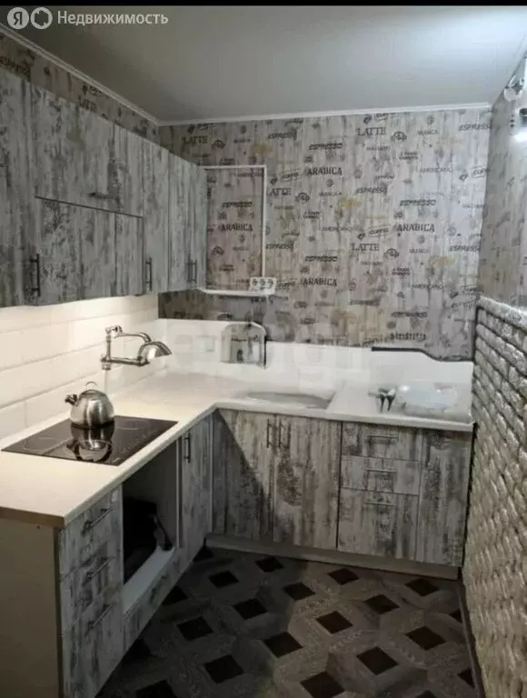 Квартира-студия: Саратов, Воскресенская улица, 48 (48 м) - Фото 2