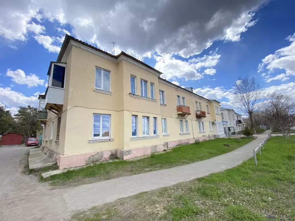 4-к кв. Самарская область, Сызрань Рабочая ул., 54А (71.2 м) - Фото 1