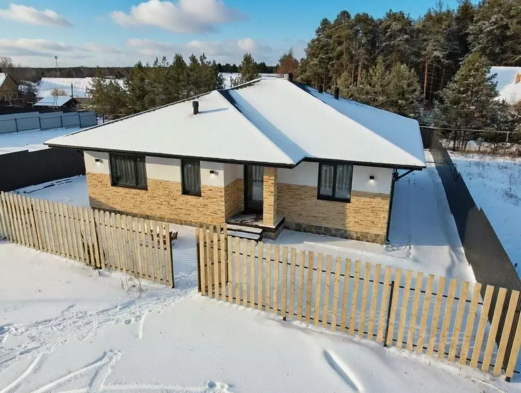 Дом в Свердловская область, Сысерть ул. Тимирязева (125 м) - Фото 1