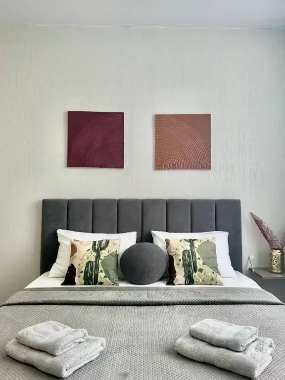 1-к кв. Свердловская область, Екатеринбург ул. Родонитовая, 35 (28.0 ... - Фото 1