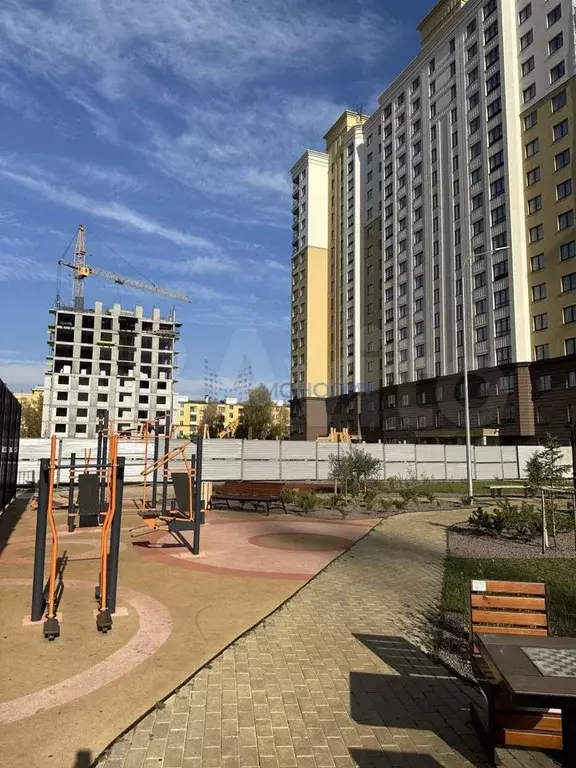 Продам нежилое помещение в ЖК Город Времени, S 68 м2 - Фото 1