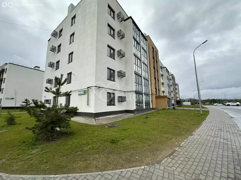 1-комнатная квартира: Волгоград, улица Иссы Плиева, 2 (26.5 м) - Фото 2