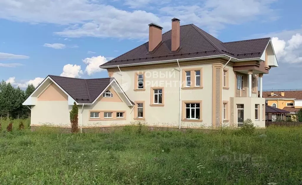 Коттедж в Свердловская область, Сысертский муниципальный округ, с. ... - Фото 0