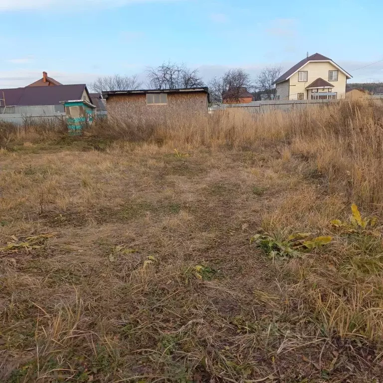Участок в Татарстан, с. Высокая Гора ул. Большая Красная (13.5 сот.) - Фото 1