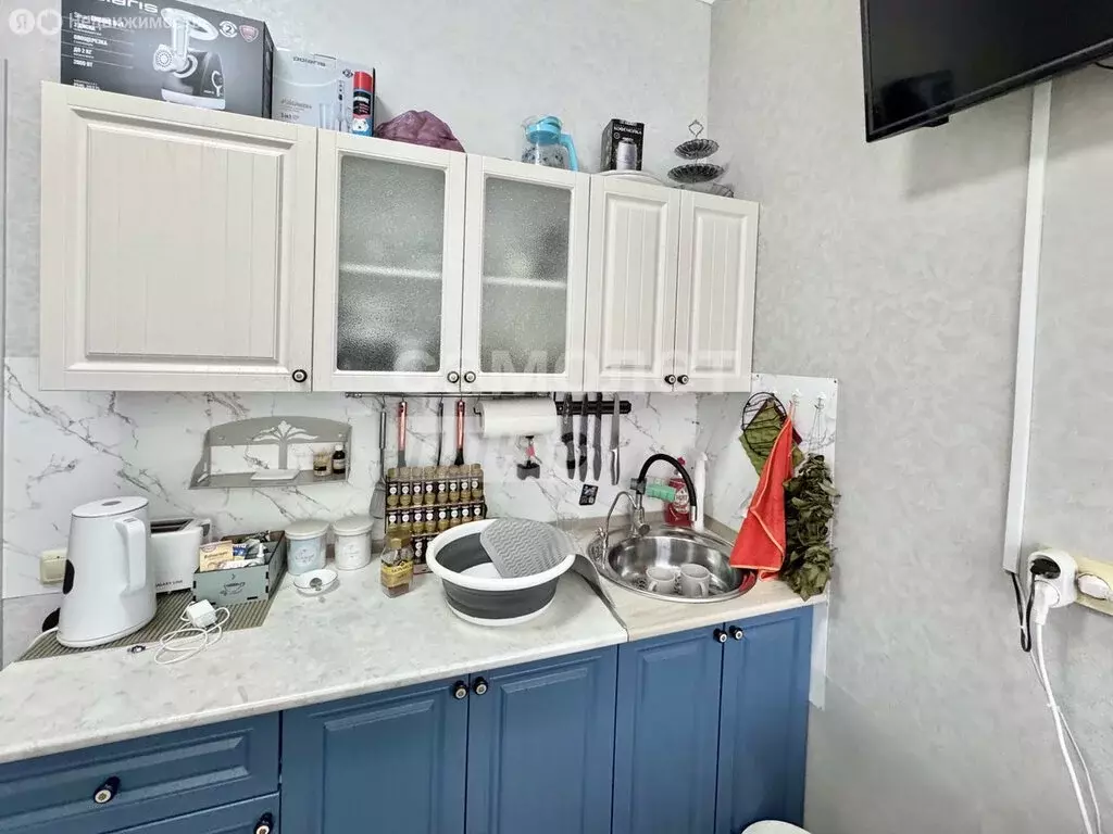 1-комнатная квартира: Заводоуковск, улица Королёва, 17 (35 м) - Фото 0