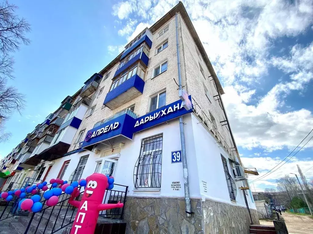 1-к кв. Башкортостан, Ишимбай ул. Губкина, 39 (32.0 м) - Фото 1