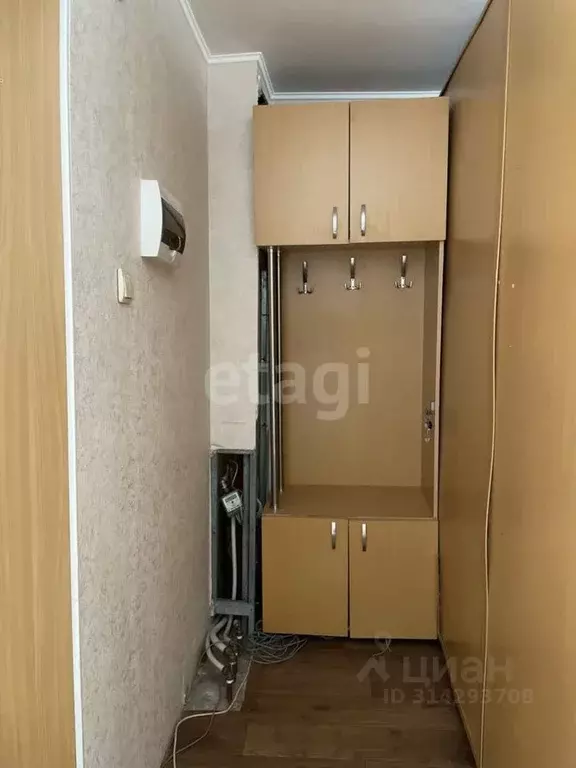1-к кв. Приморский край, Владивосток 71-й мкр, ул. Ватутина, 4А (31.7 ... - Фото 0