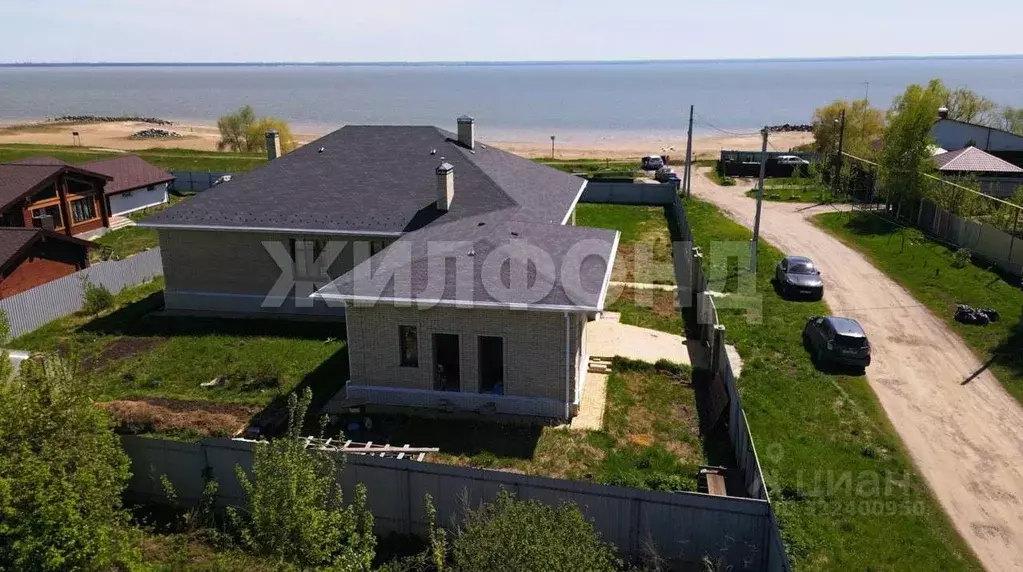 Дом в Новосибирская область, Новосибирский район, Морской сельсовет, ... - Фото 1