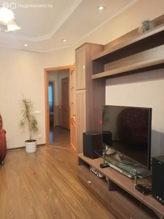 3-комнатная квартира: Соликамск, проспект Ленина, 34 (66.1 м) - Фото 1