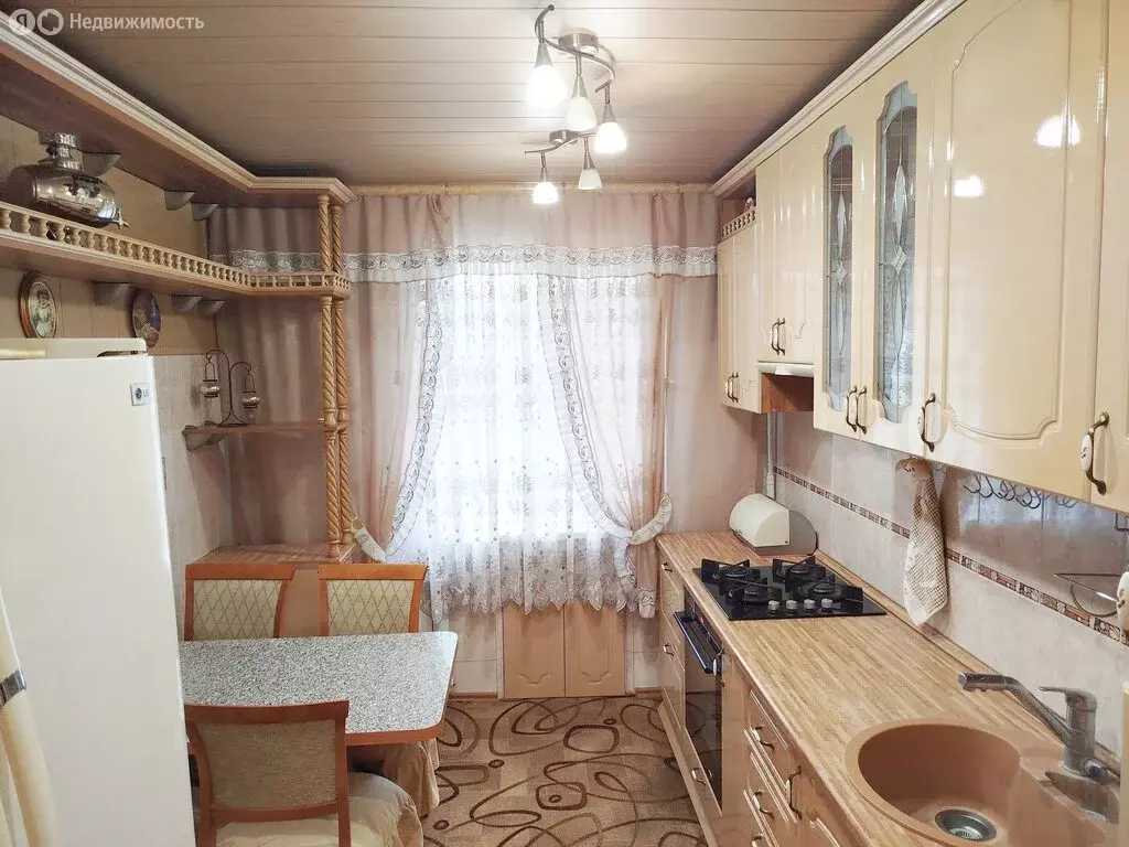 4-комнатная квартира: Бузулук, 2-й микрорайон, 34 (75 м) - Фото 1