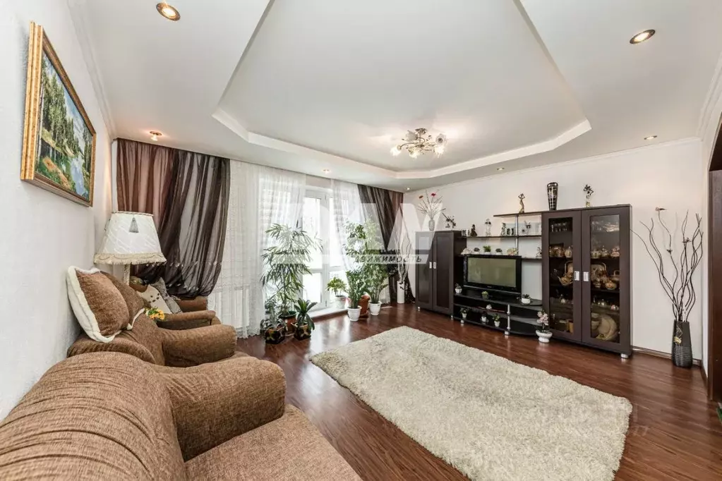 3-к кв. Челябинская область, Челябинск ул. 2-я Эльтонская, 24 (67.9 м) - Фото 1