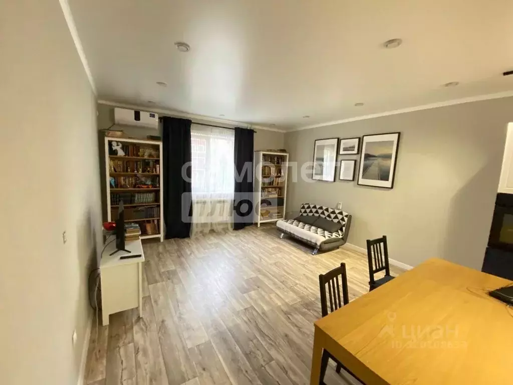 2-к кв. Астраханская область, Астрахань ул. Савушкина, 4к1 (98.4 м) - Фото 1