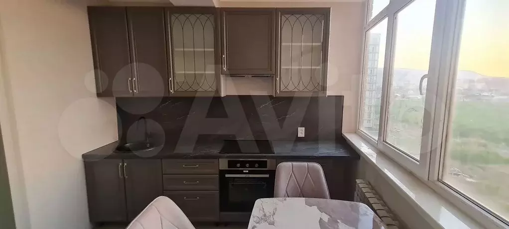 2-к. квартира, 55 м, 5/10 эт. - Фото 0