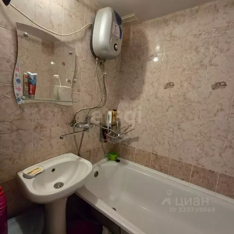 1-к кв. Воронежская область, Воронеж Минская ул., 71 (37.9 м) - Фото 0