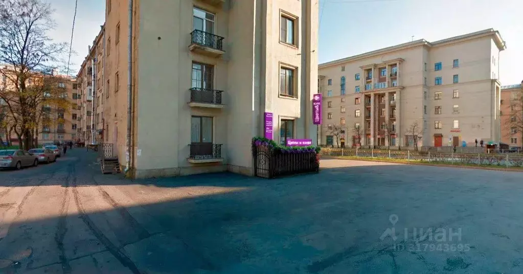 Торговая площадь в Санкт-Петербург Ивановская ул., 17 (77 м) - Фото 1