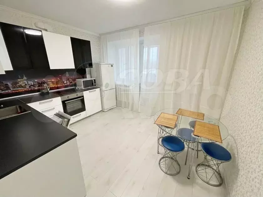 2-к. квартира, 70м, 4/9эт. - Фото 1