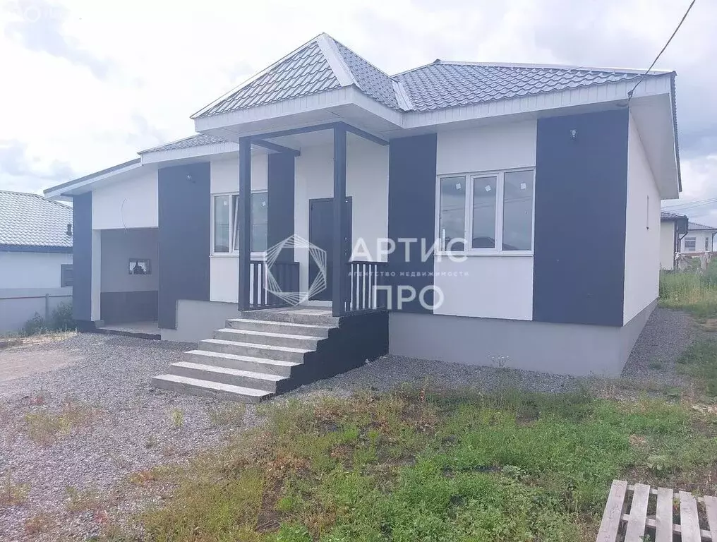 Дом в Свердловская область, Сысертский муниципальный округ, село ... - Фото 1